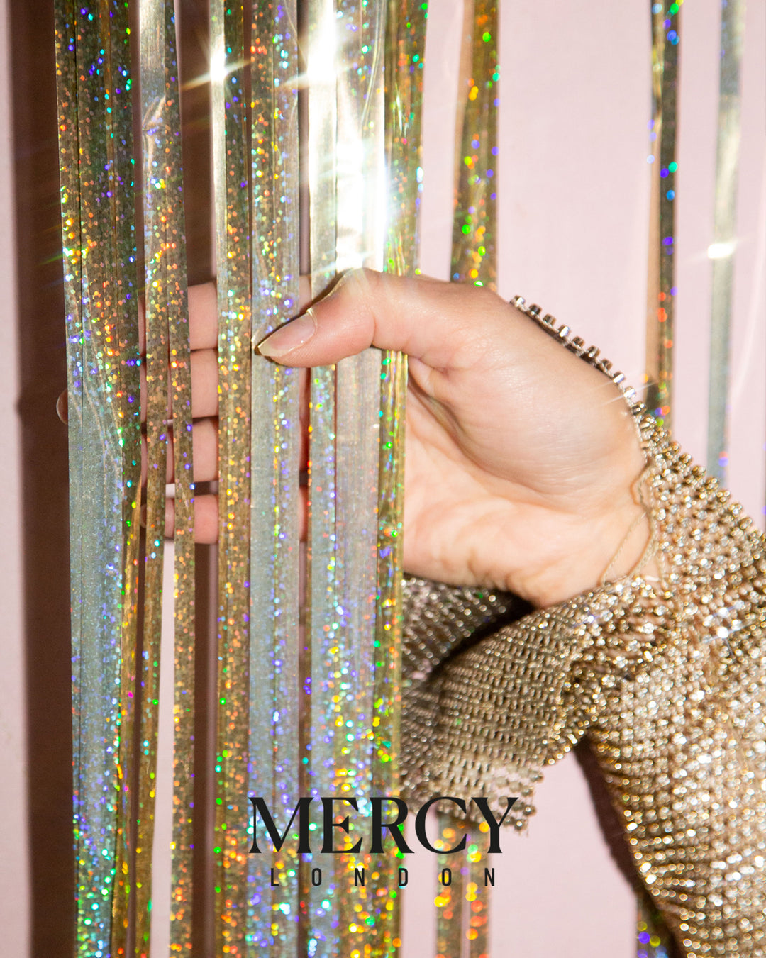 Tinsel Curtain in Gold Holographic
