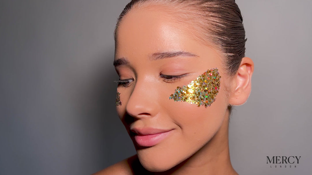 Glitter Cheeks Sticker in Gold